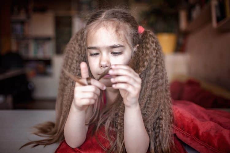 child Hair twirling